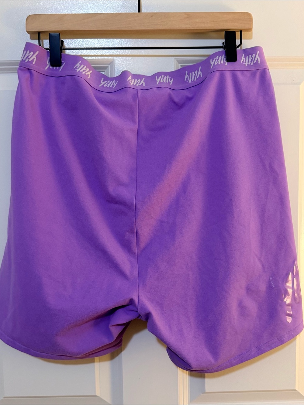 2-Pack Womenβs 2x Yitty Spandex Workout Athleisure Biker Shorts Purple Colorful - Picture 2 of 8